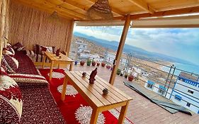 Arinas Surf Hostel